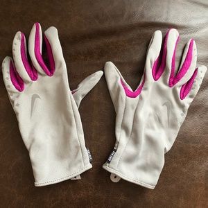 Nike Drifit Gloves